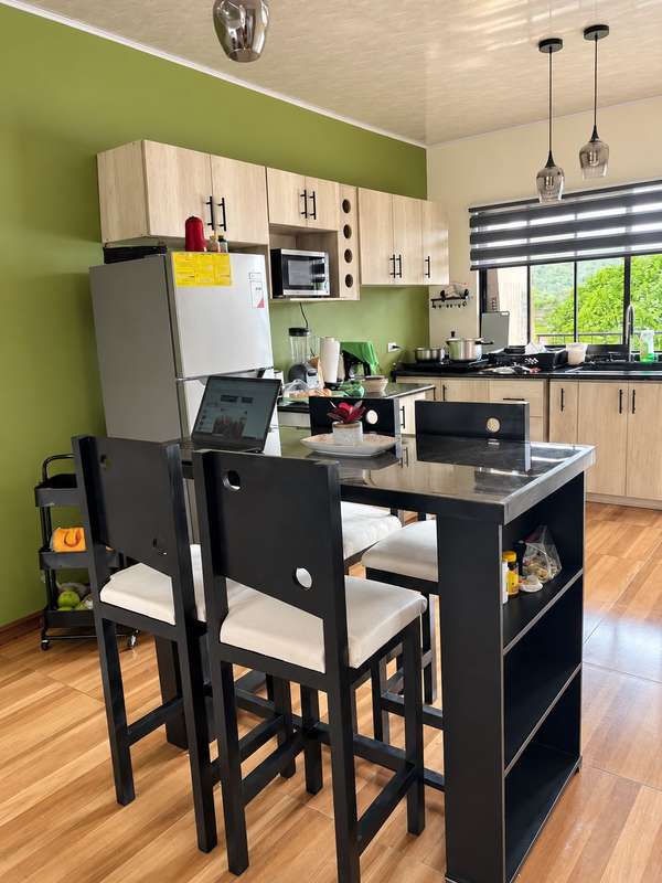 Apartamento en alquiler muy cerca de pequeño mundo de Tres Ríos con Linda vista #998877