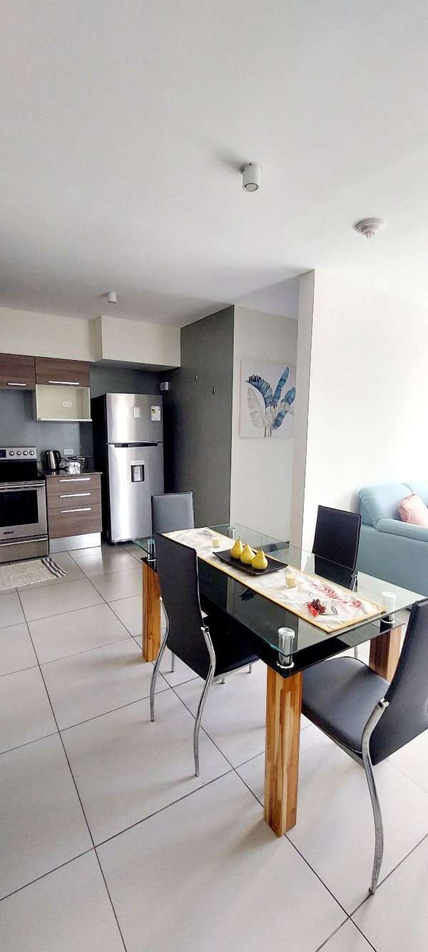 Alquiler de Hermoso Apartamento en Ulloa - Fácil acceso a San José, Alajuela y Heredia