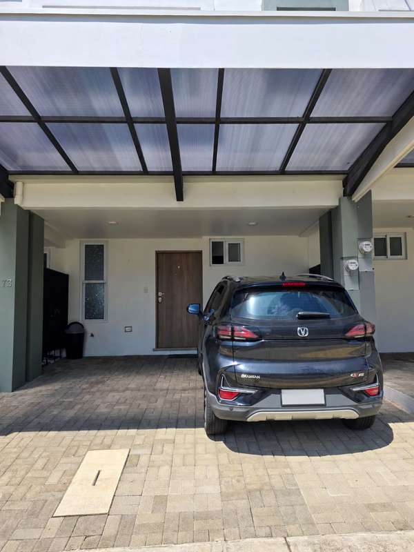 Alquiler de casa en San Pablo de Heredia en Condominio con Parqueos Techados