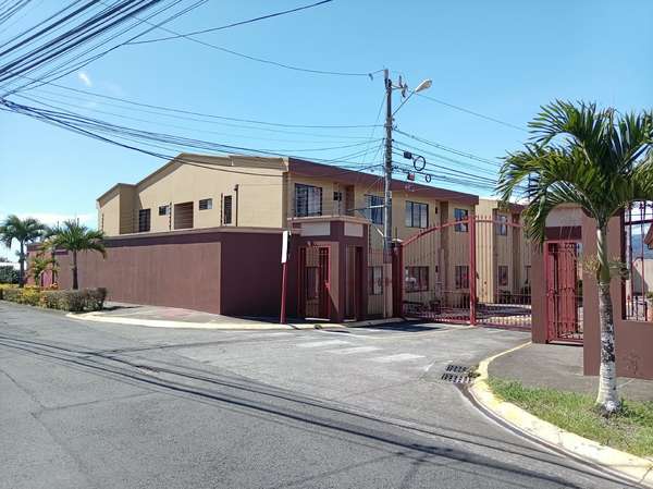 VENTA DE APARTAMENTO EN CONDOMINIO EN LA TRINIDAD DE MORAVIA#6181