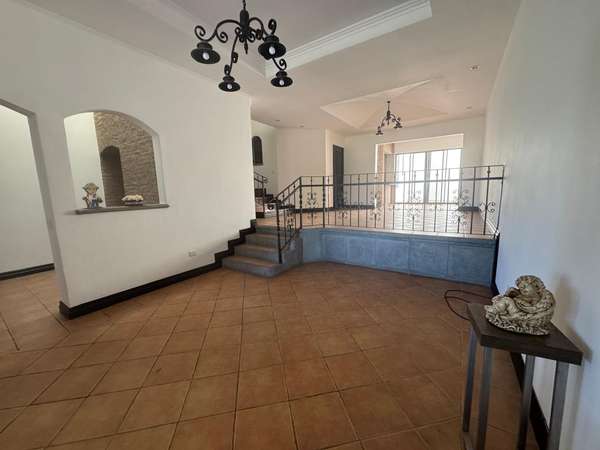 Alquiler de preciosa casa en Condominio en Guachipelín