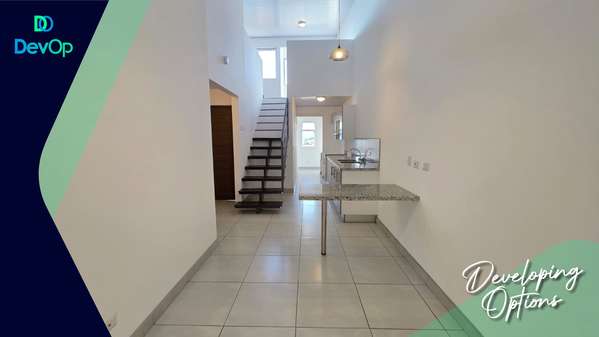 Alquiler de apartamento, 2 habitaciones y mezanine. San Pedro.