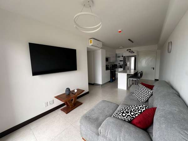 Alquiler Apartamento Amoblado en Khaya Ruta 1 