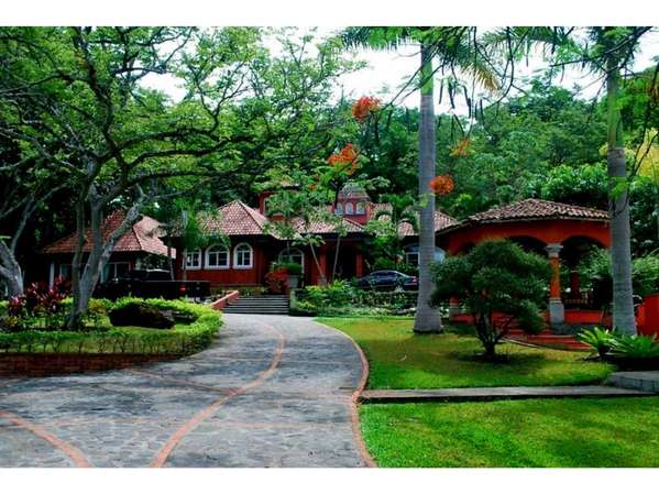Hacienda de Lujo en La Garita