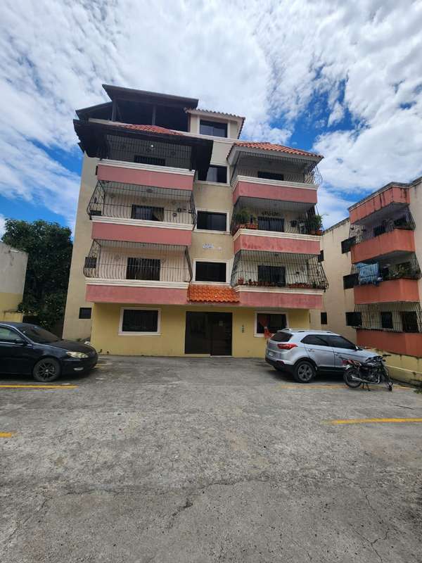 Apartment in the KM 14 of the Autopista Duarte, 4th floor with terrace