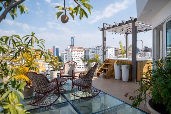 Penthouse de 3 niveles  en Ensanche Naco, a pocos minutos de la 27 de Febrero