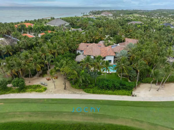 Jochy Real Estate sells, villa in PuntaCana Resort & Club, R.D