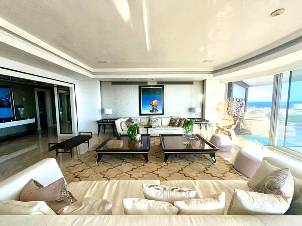 Apartamento en Venta / Alquiler en Bella Vista 4 habitaciones