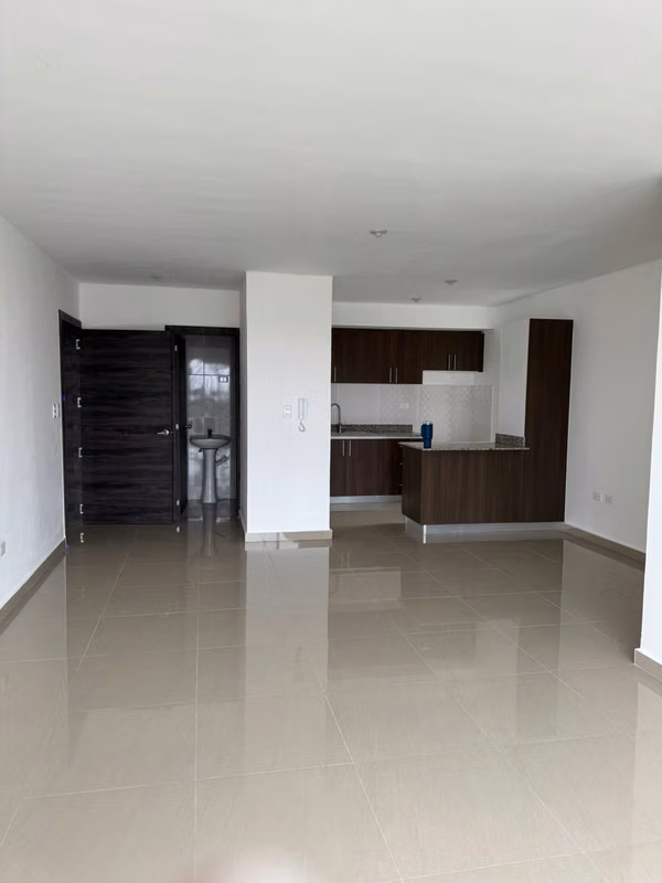 Apartamento Nuevo en venta 3 habitaciones en la Aut. de San Isidro, Santo Domingo Este.