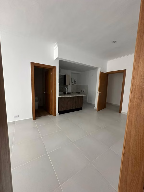 Apartamento  en alquiler en Evaristo Morales de 1 habitación