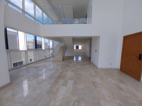 Penthouse en venta en Serralles 3 Habitaciones