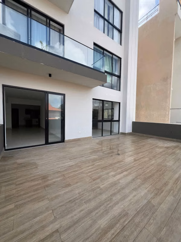Apartamento en venta en Mirador Norte con amplia terraza Privada