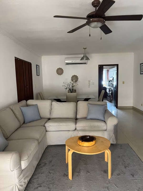 Apartamento amueblado de 2 habitaciones en Piantini