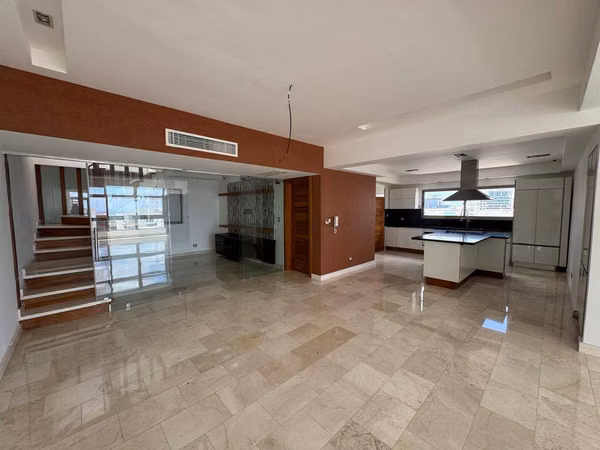 Sell PH in Evaristo Morales
