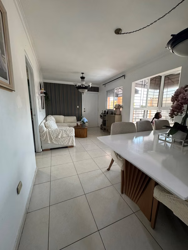 Apartamento en Venta con terraza Prol. 27 de febrero, Alameda, Santo Domingo Oeste.