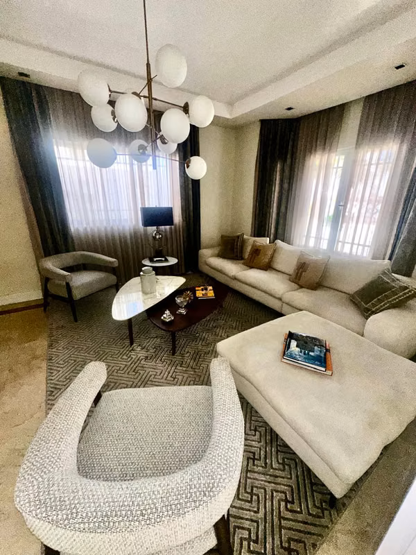 Casa en Venta de 4 habitaciones Arroyo Hondo III