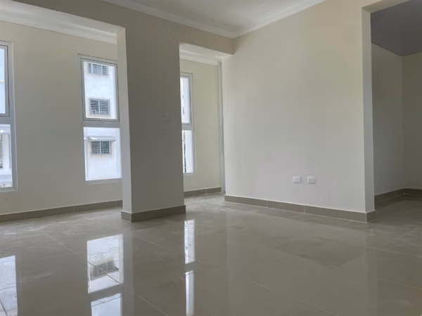 Oficina en Alquiler 30m2, en el Malecón