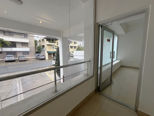 Local Comercial en Alquiler en NACO de 44m2 – Primer Nivel
