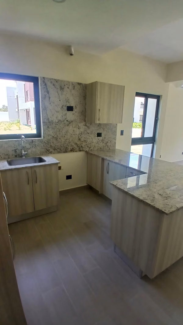 APARTAMENTO EN ALQUILER/  VISTACANA – PUNTA CANA