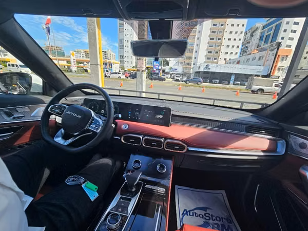 Jetour x70 plus