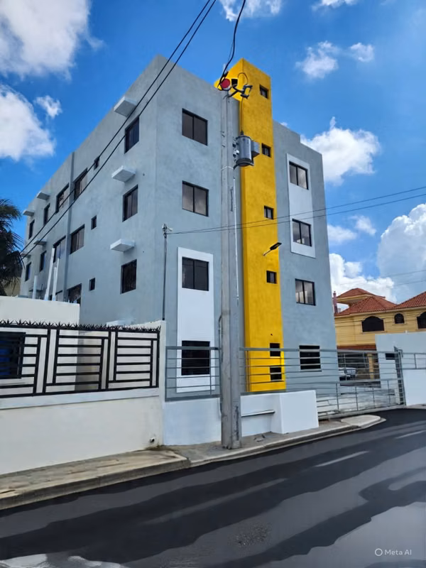 3 bedroom apartment for sale in Santo Domingo
