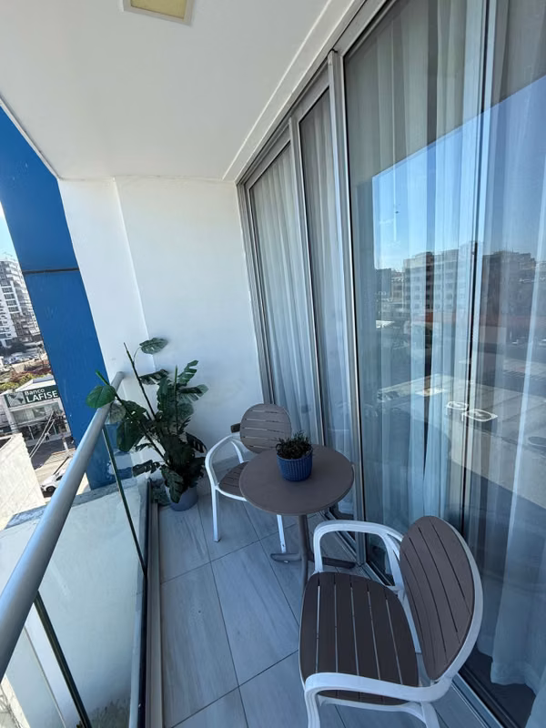 Apartamento en Venta, amueblado de 2 habitaciones + Estudio amueblado en Piantini