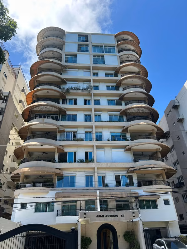 High-End Apartment for Rent in Los Cacicazgos | Avenida Anacaona