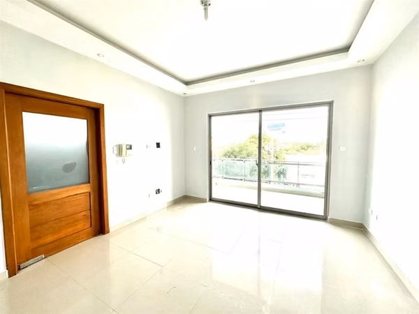Excelente Apartamento en Alquiler, 3 Habitaciones, El Millón