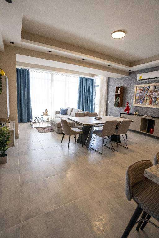 Modern furnished apartment for sale in Evaristo Morales