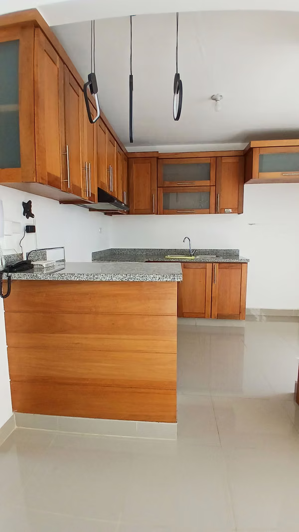 Vive Cómodo y Seguro: Apartamento en Brezes con Amenidades VIP que te Mereces (AJP-215)