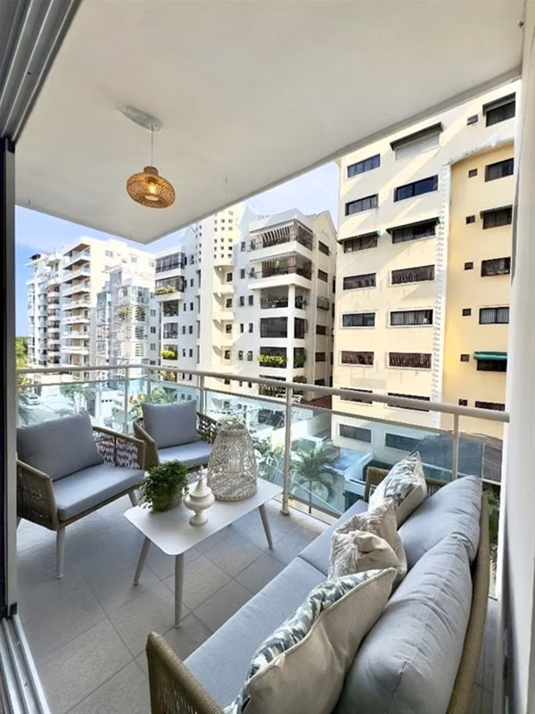 Hermoso Apartamento Amueblado, 1 Habitación, en Naco