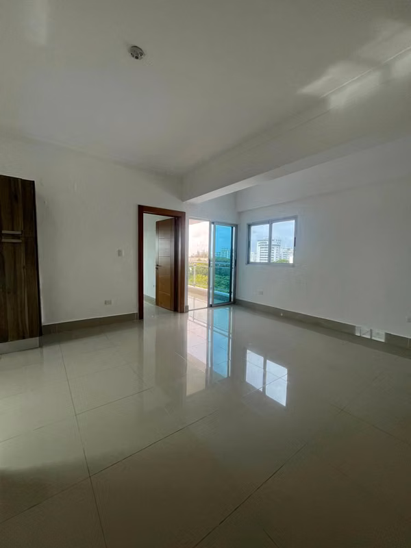 1 Room Apartment for Rent in Renaissance - 124; US $950