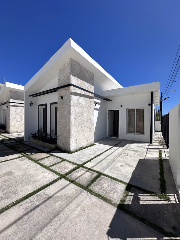 Se Alquila Casa en Brisas de Punta Cana