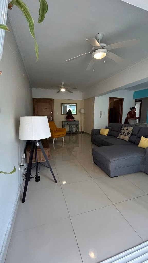 Alquilo apartamento amueblado en USD1,200 Zona Universitaria