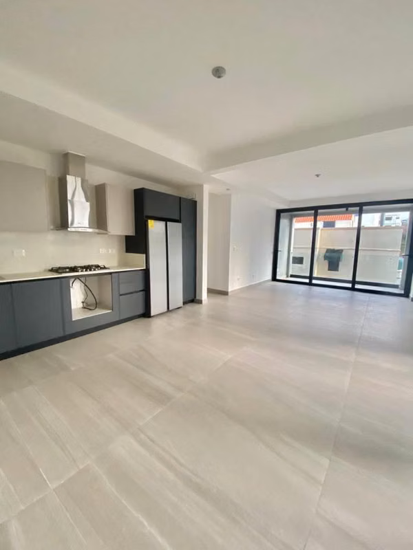 Apartamento de alquiler en La Esmeralda