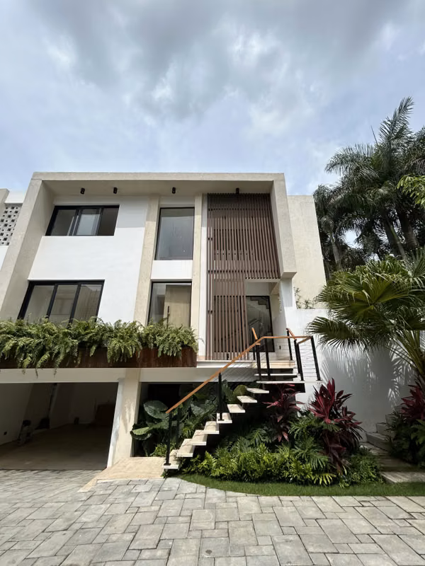 CASA EN ALQUILER EN CUESTA HERMOSA