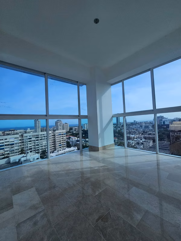 Apartamento en Venta en Bella Vista de 4 Habitaciones