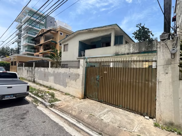 Terreno en Venta en Renacimiento, Distrito Nacional.