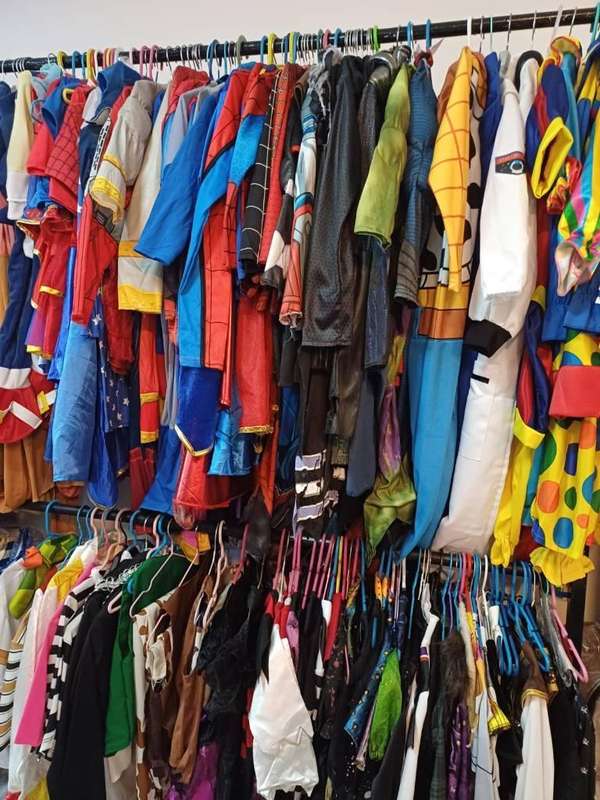 ¡Gran Oportunidad! En Venta Tienda de Disfraces.