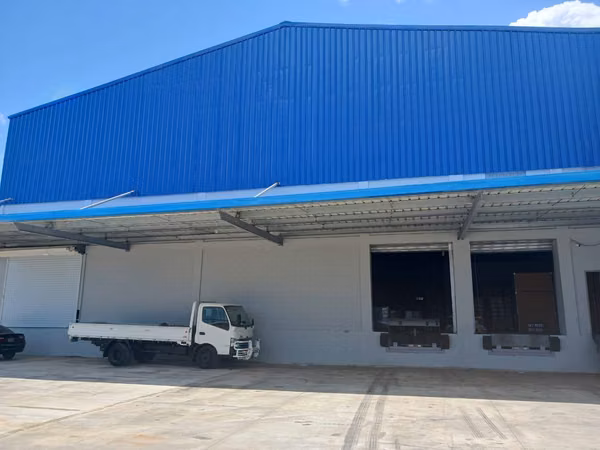 Nave en Alquiler Autopista Circunvalación