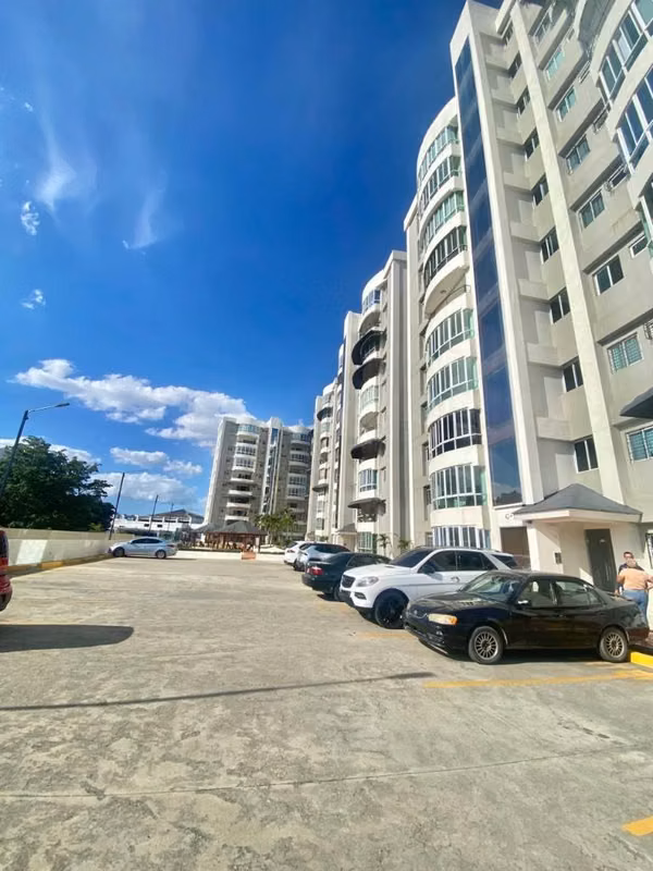 Apartamento de alquiler en Autopista Duarte
