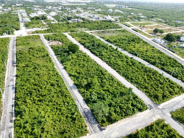 PROYECTO DE SOLARES RESIDENCIALES, INDUSTRIALES Y COMERCIALES