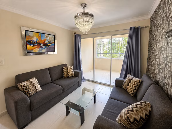  Apartamento Amueblado de 3 Hab. con 2 Parqueos | Ciudad Pablo Mella Morales | US$750