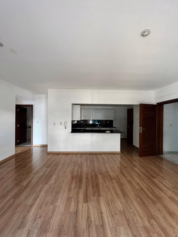 Apartment for sale in Evaristo Morales
