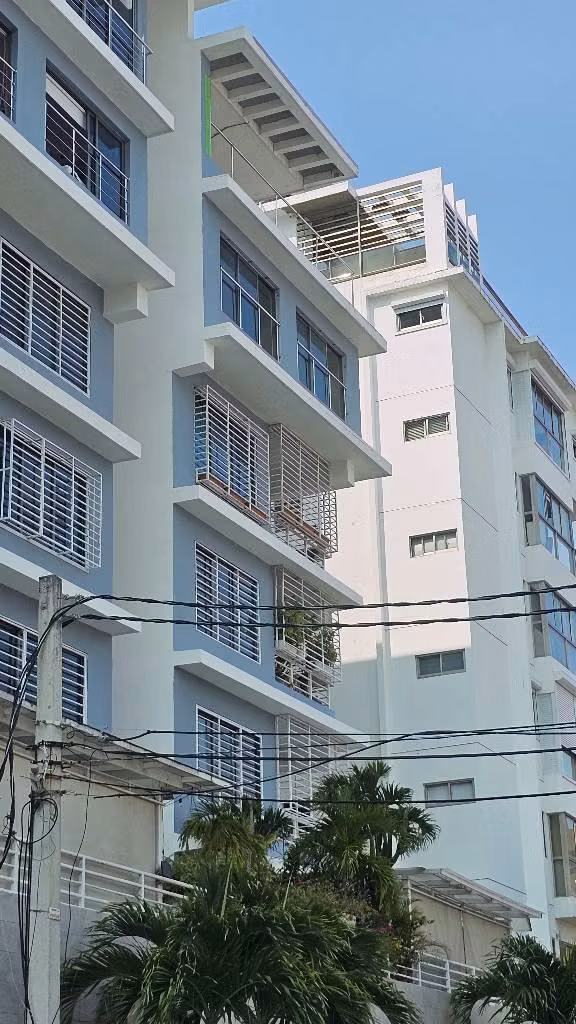 Rento Apartamento 3 habitaciones 180 metros