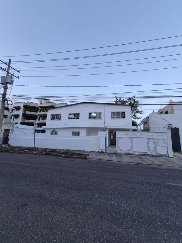 Alquilo local comercial Bella Vista