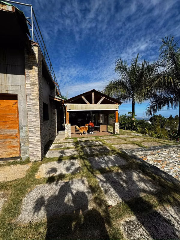 Venta de Espectacular Villa, La Colonia San Cristobal
