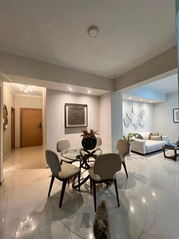 Beautiful Apartment for sale in Evaristo Morales