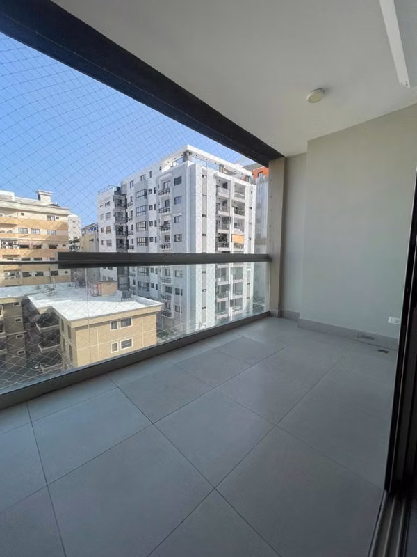 Alquilo apartamento en Evaristo Morales