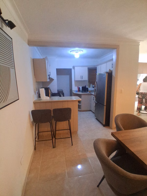 1er nivel en villas palmeras, aut.de san Isidro